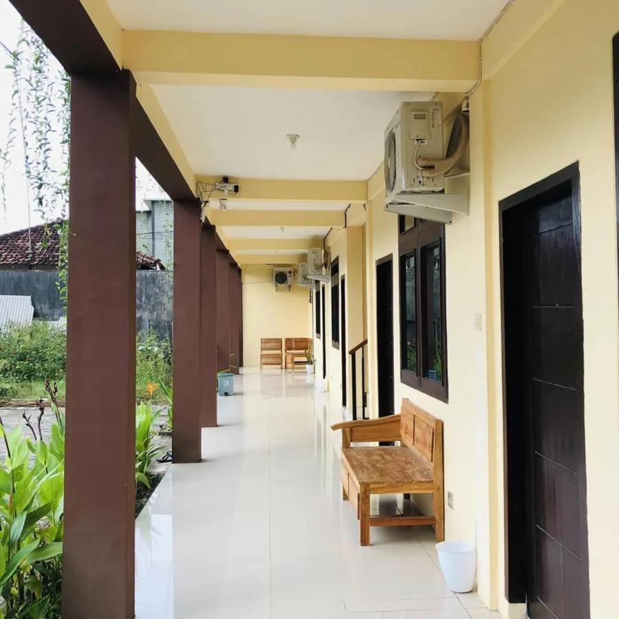 Calliandra Homestay Banyuwangi  Exterior photo